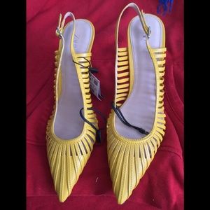 Four inches high heel sling back pointy toe shoes